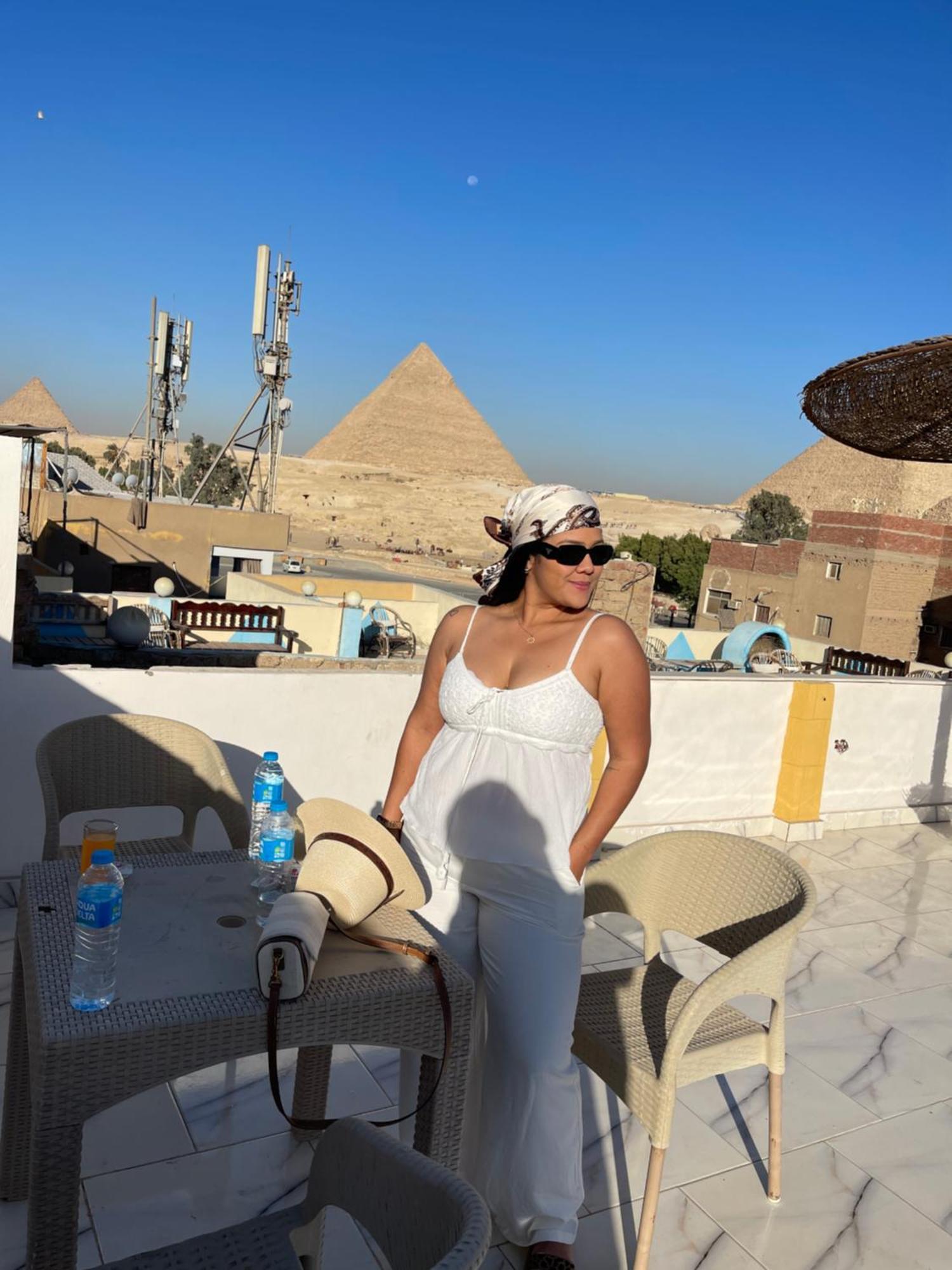 Basha Pyramids Inn Kafret el-Gabal Exteriör bild
